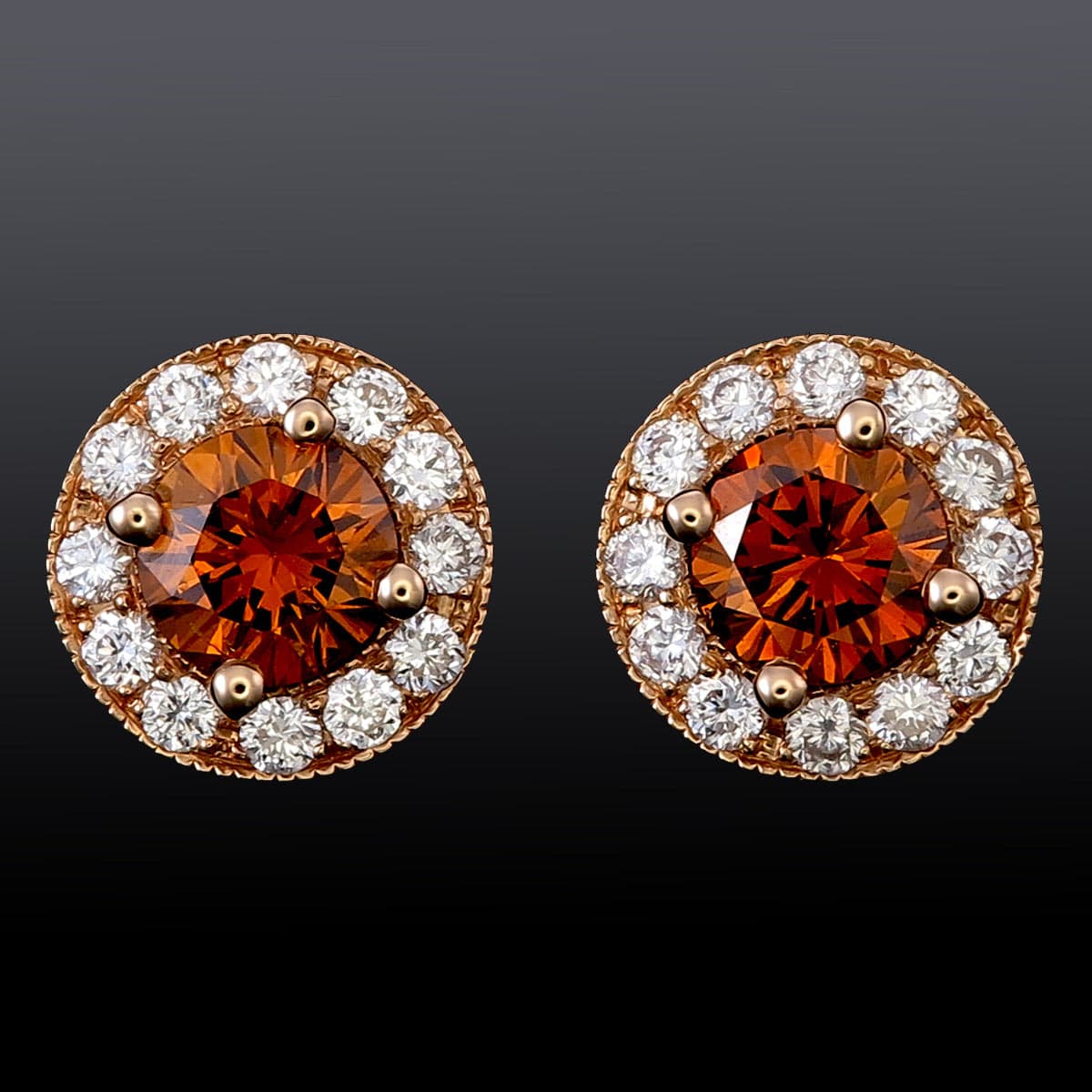 Rd fancy dia errings s/w diamond