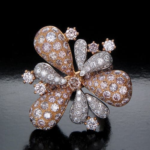 Ring 18KPW gold s/w Pink Diamond and white diamond