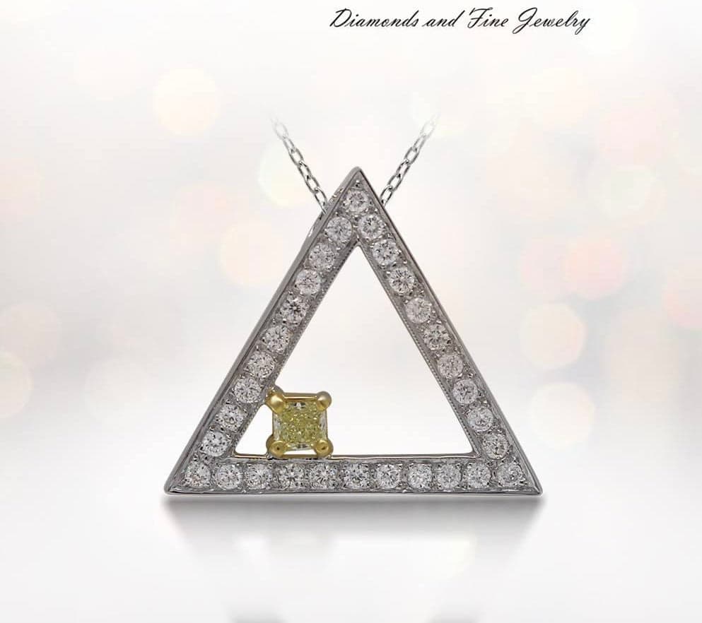 Pendant18KYGOLD s/w Fancy intense yellow &Diamond