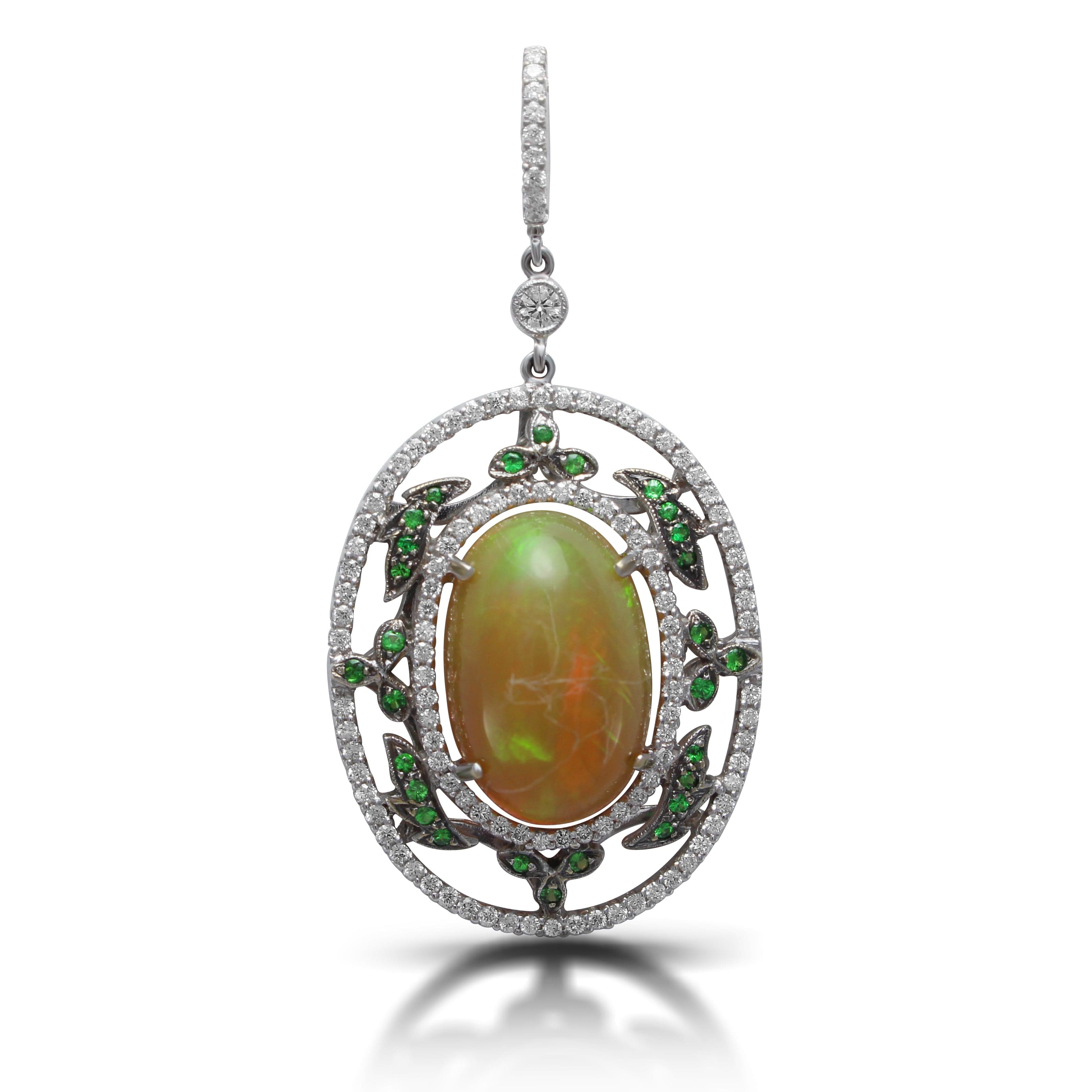 PENDANT 18KWGOLD s/w Opal White diamond & Tzavoraite