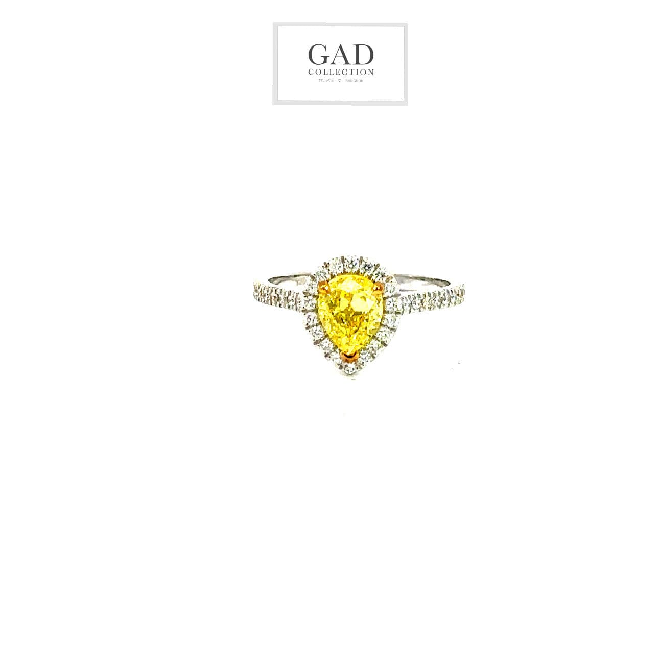 H.M Ring s/w Fancy intense diamond